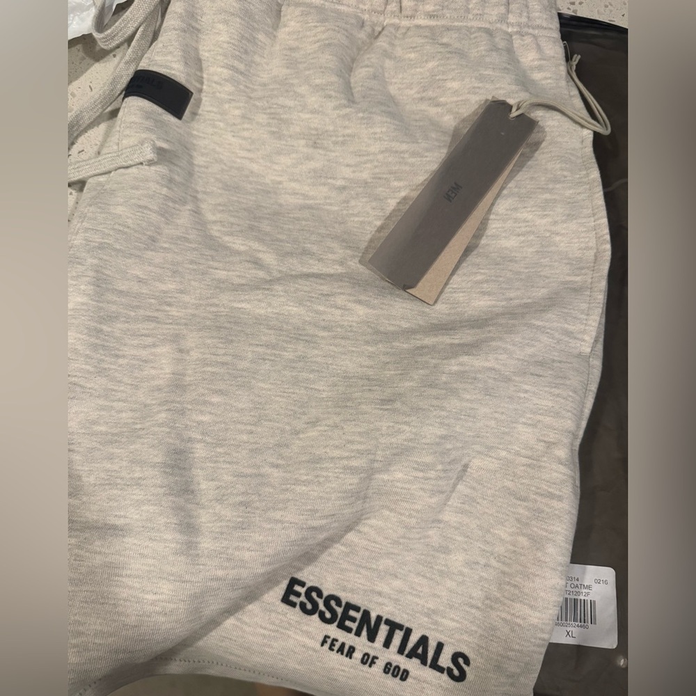 Essentials Men’s Classic Sweatshorts